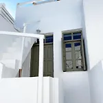 Olive * Serifos Town