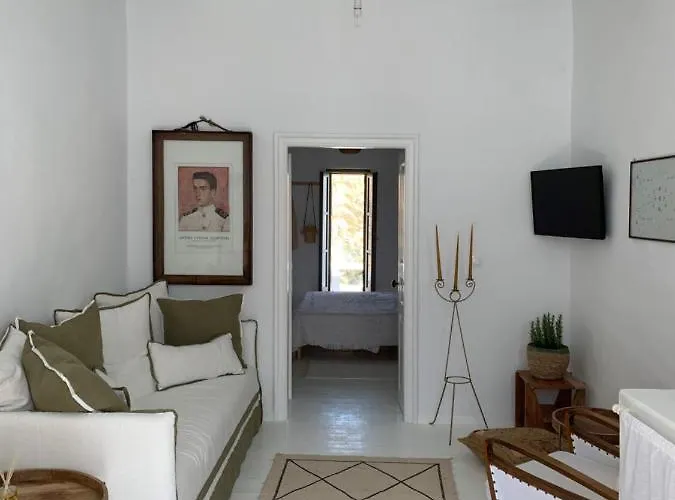 Casa de Férias Olive Serifos Town